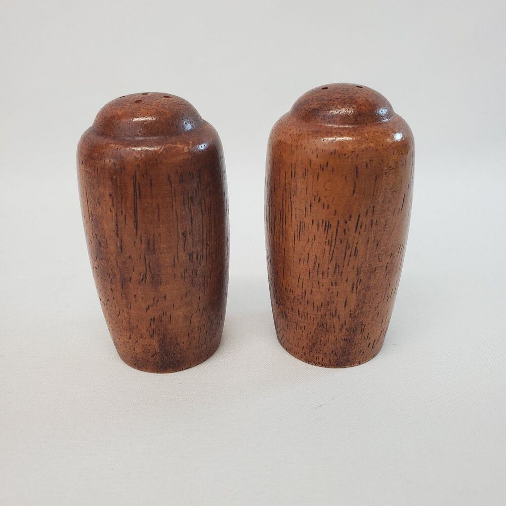 VTG Wooden Salt And Pepper Shakers Mid Century Modern 3.5"